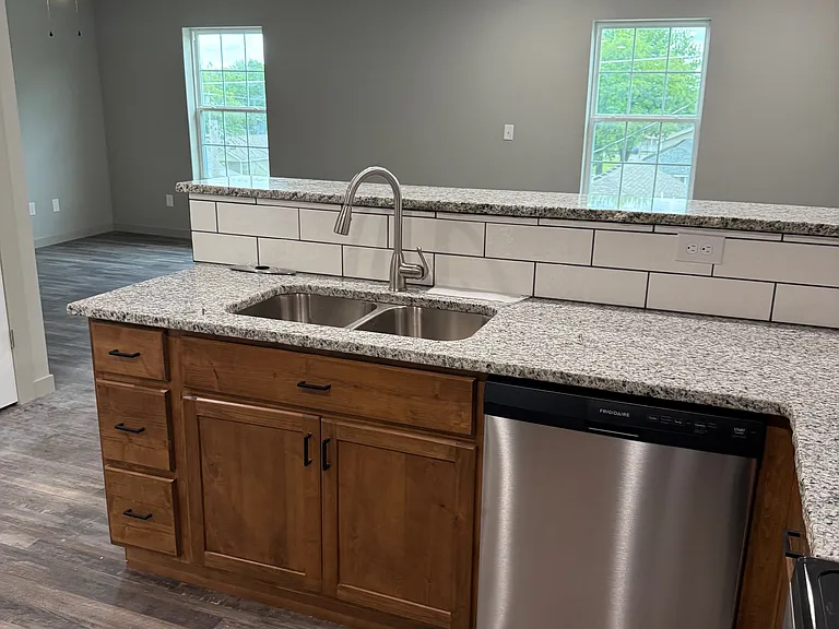 501 N Main St #D — Photo 10