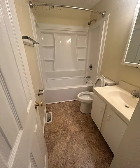 407 N 4th St #13 — Photo 6