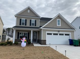 401 Acerno Dr, Fuquay Varina, NC 27526