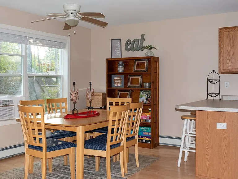 1 Sarah Ln — Photo 5