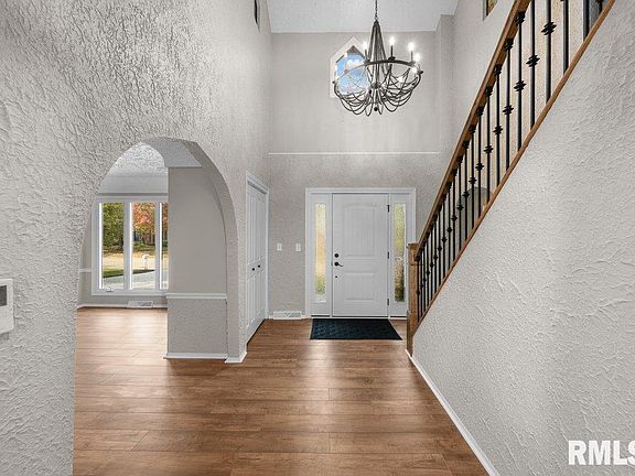 5th image of 5094 Norwood Dr