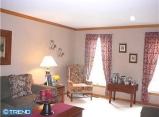 332 Sheringham Dr, Hockessin, DE 19707