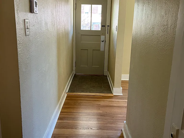 1810 Murdoch St #1 — Photo 3