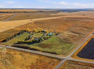 258022 112th St E, Foothills County, AB T1S 3Z4
