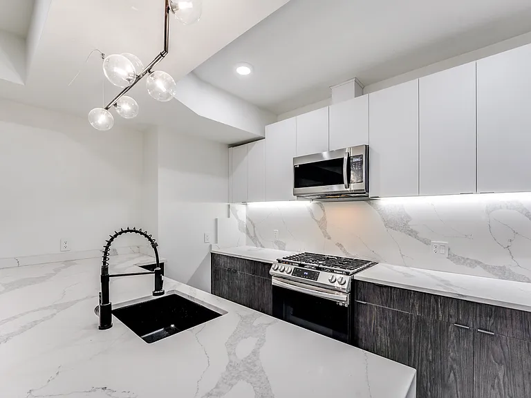 41 Dey St #1 — Photo 5