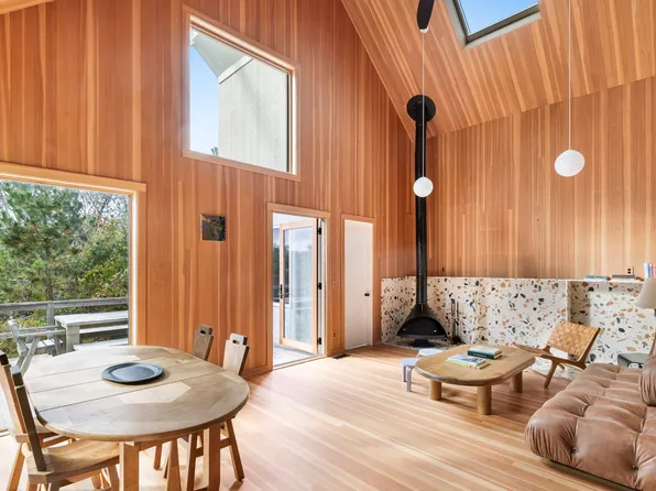50 Mako Ln, Amagansett, NY 11930
