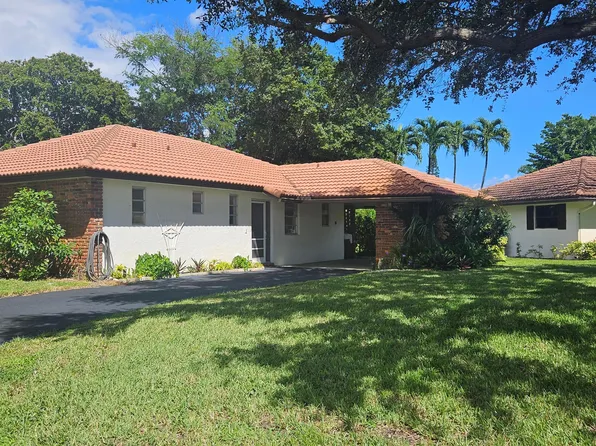 303 NW 42nd Street, Boca Raton, FL 33431