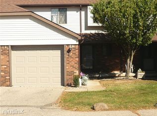 8486 Pepper Ridge Dr, Grand Blanc, MI 48439