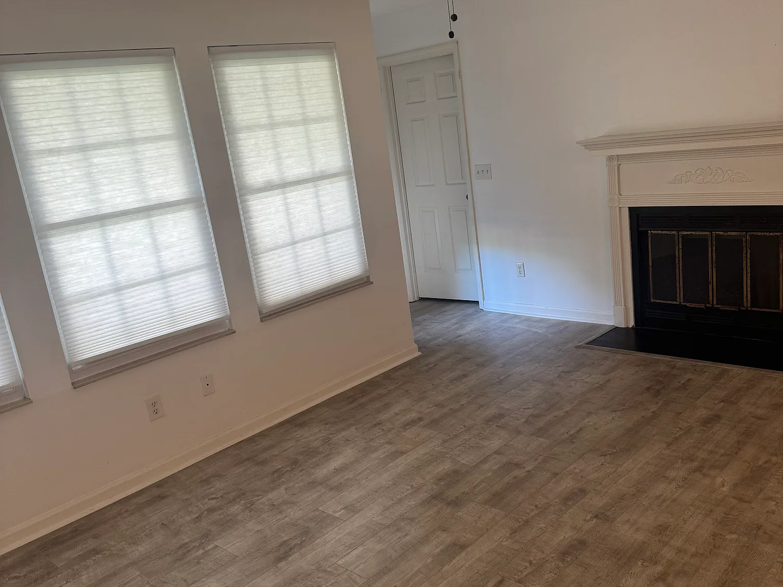 2 bed, 1143 sqft, $1,700 — Photo 3