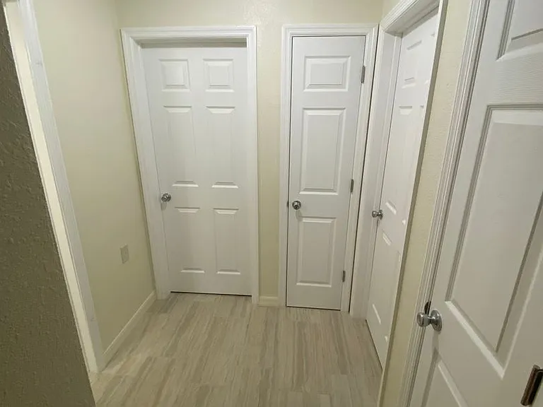 2385 Poinsettia Dr — Photo 8