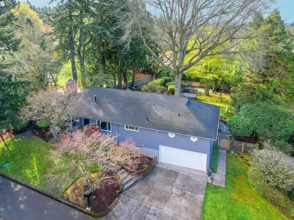 2400 SW Richardson St, Portland, OR 97239