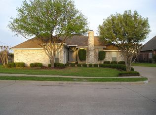 8302 Bridgewater Dr, Rowlett, TX 75088