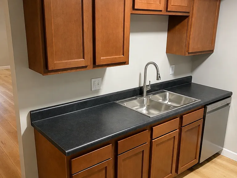 1000 Christopher Ln #2 — Photo 4