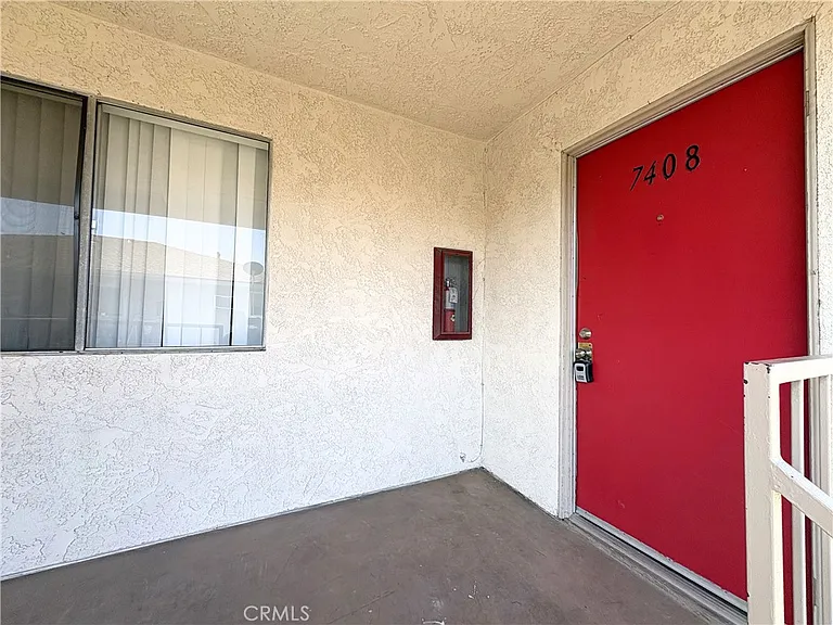7404 Napa Ct — Photo 2