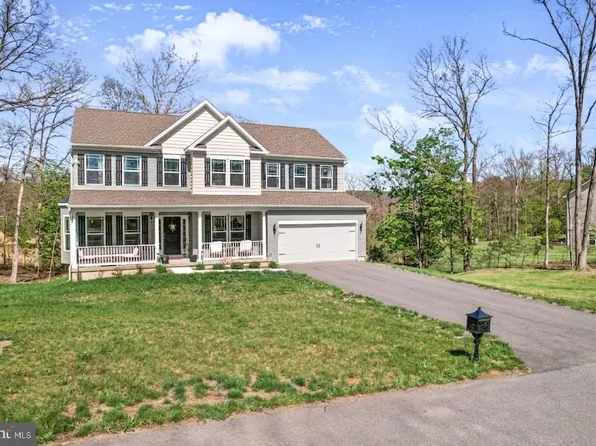 1561 N Lakewood Dr, Ridgeley, WV 26753