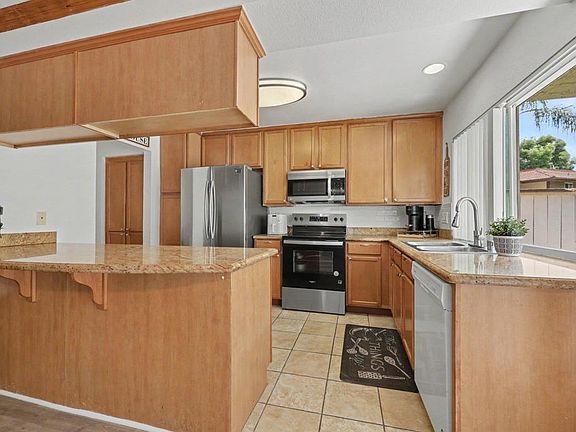 2nd image of 615 Fredricks Ave Unit 161