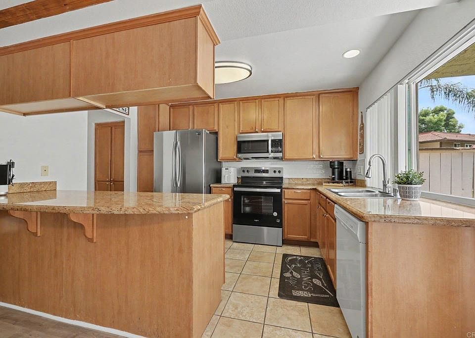 1st image of 615 Fredricks Ave Unit 161
