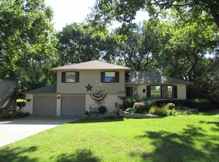 1312 Waters St, Manhattan, KS 66503