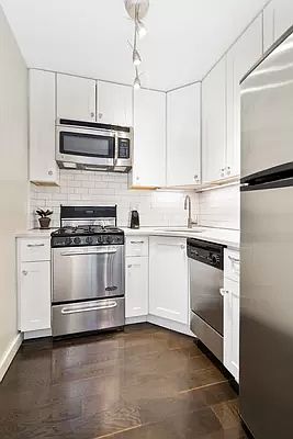 4th image of 145 E 15th St APT 11C