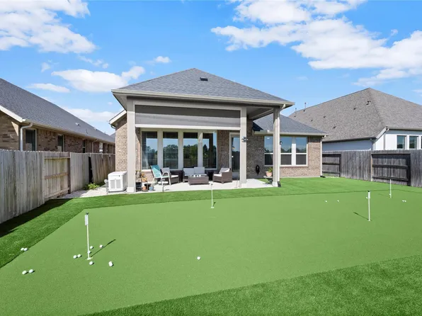 20430 Yearling Pasture Ln, Tomball, TX 77377