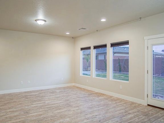 2nd image of 3702 E Archturus Dr