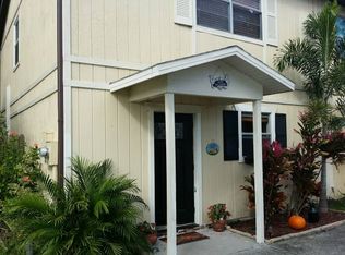 148 Douglas Rd W APT C, Oldsmar, FL 34677