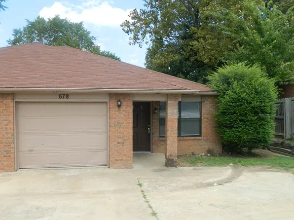 678-680 W. Martha Dr., 678-680 W Martha Dr #1, Fayetteville, AR 72703