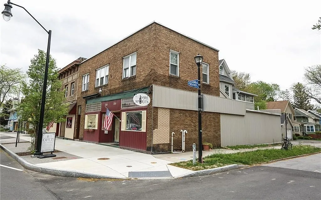 2 bed, 1.5 bath, 5875 sqft, $1,550 — Photo 1