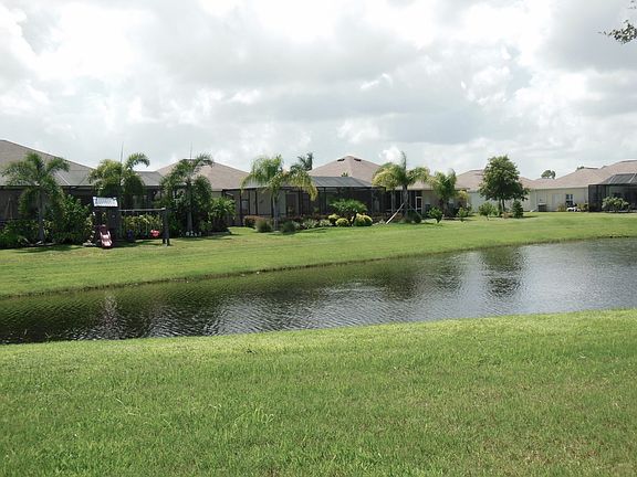 2nd image of 519 York Dale Dr
