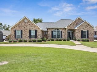 100 Pebble Beach Dr, Slidell, LA 70458