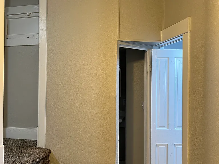 Bonus Room Angle 2