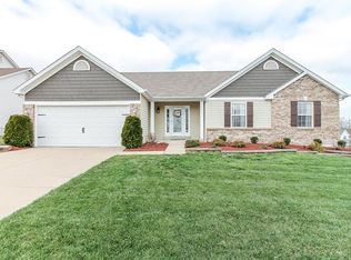 329 Thoreau Blvd, O'Fallon, MO 63366