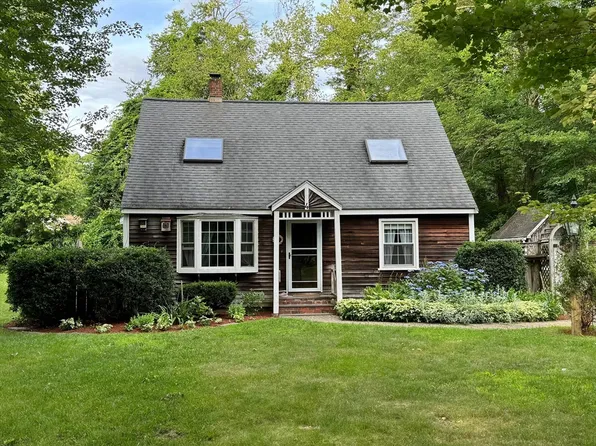 4 Pinecrest Rd, Littleton, MA 01460