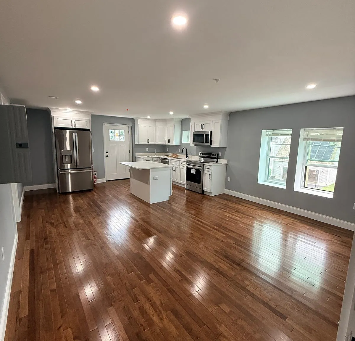4 Neponset Street - 6 — Photo 2