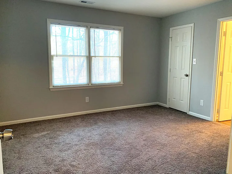 5533 Kaplan Dr #A — Photo 5