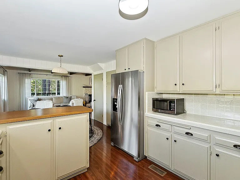 26319 Jacqueline Rd — Photo 20