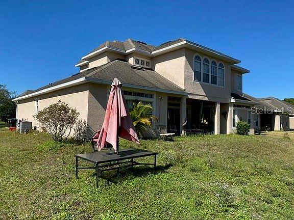 4th image of 16225 Bristol Lake Cir