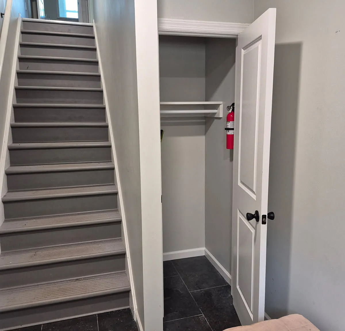 2 bed, 2.5 bath, 1350 sqft, $1,980 — Photo 3