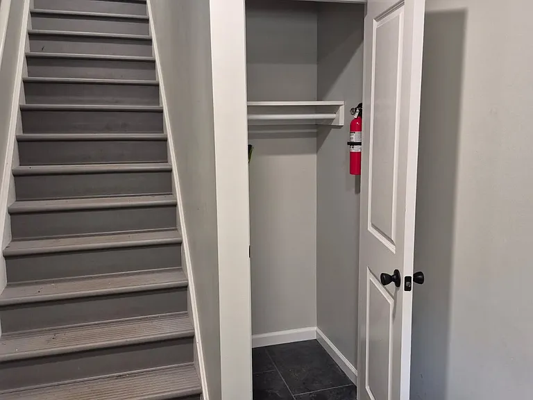 3035 Bigelow Blvd #2 — Photo 3