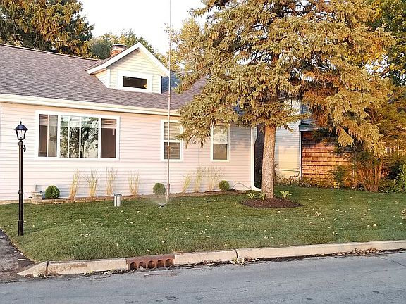 2nd image of 25120 W Lake Shore Dr