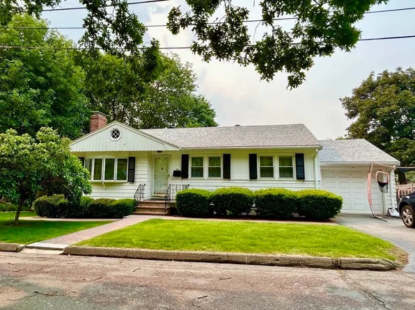 23 Jeffrey Rd, Arlington, MA 02474