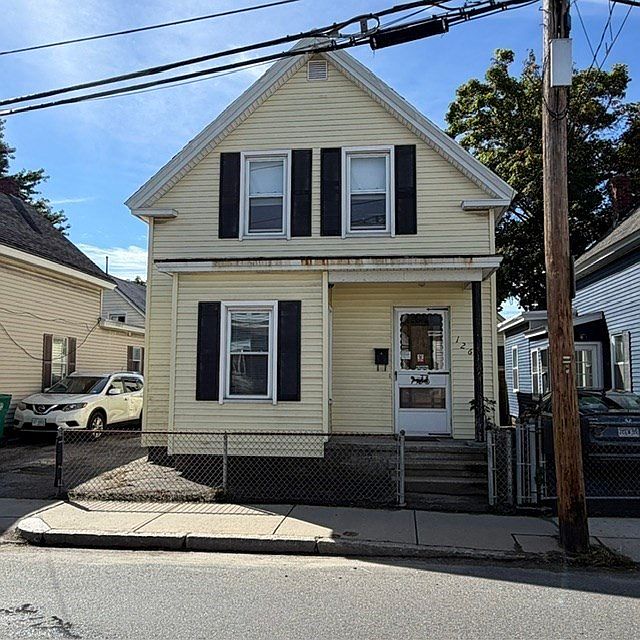 1st image of 126 W 6th St