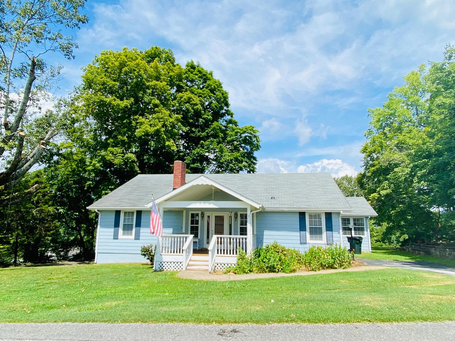 323 Walsh Rd, Chattanooga, TN 37405 Zillow