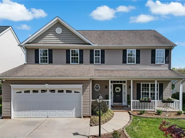 1819 Longmont Dr, Kernersville, NC 27284