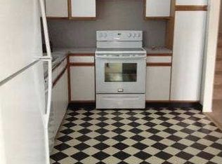 22324 56th Rd, Oakland Gardens, NY 11364