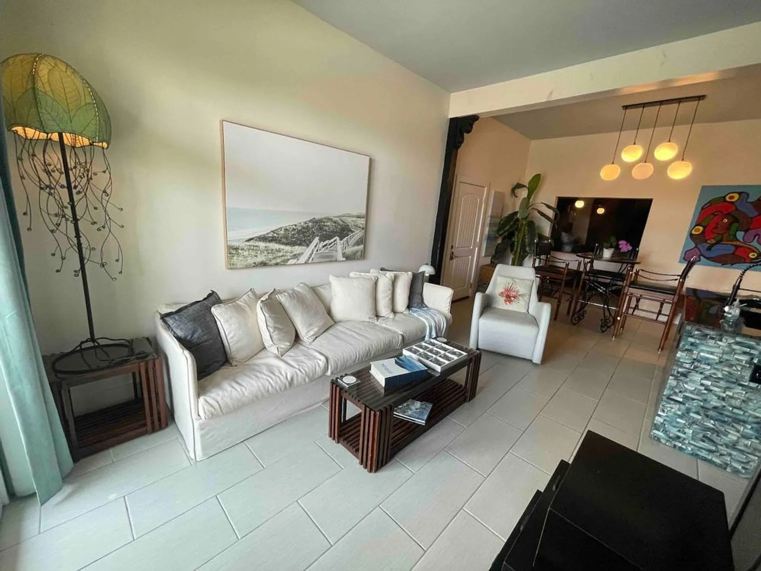 1 bed, 2.0 bath, 796 sqft, $5,799 — Photo 4