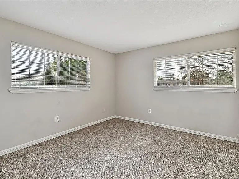 1695 Lee Road E215 — Photo 13