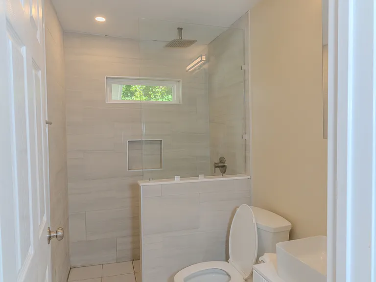 315 Broad Dr SW — Photo 13