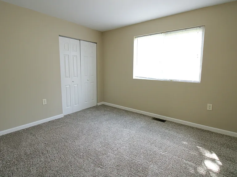 2829 Bahns Dr — Photo 9