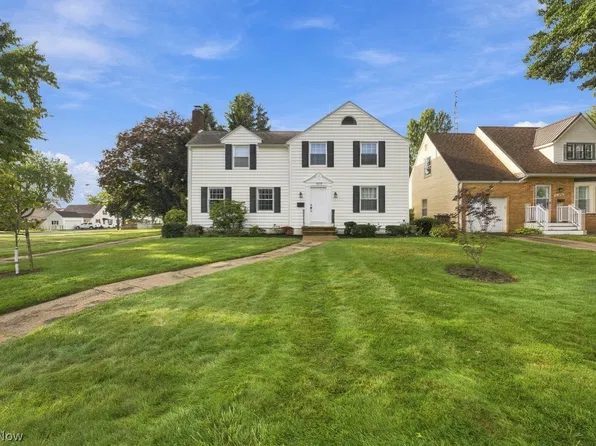 410 33rd St NW, Canton, OH 44709